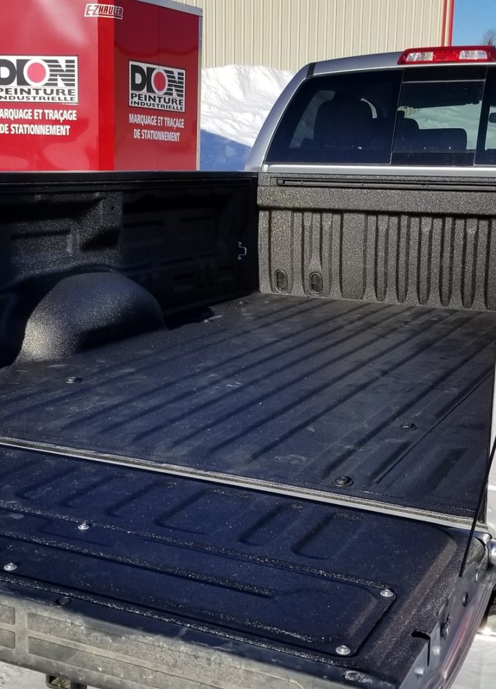 Revêtement protecteur boîte de camion Tundra